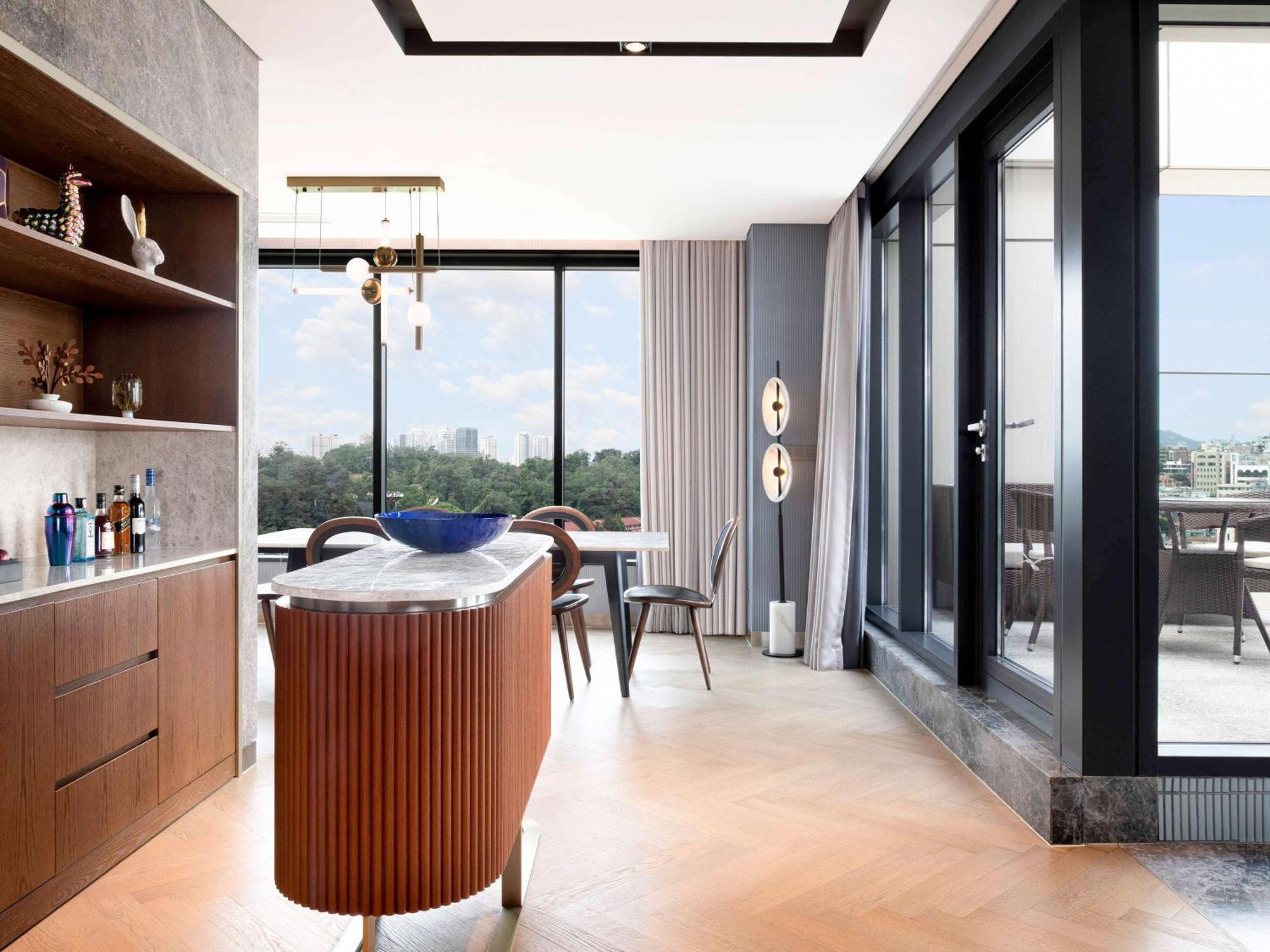 Mondrian Itaewon Khách sạn